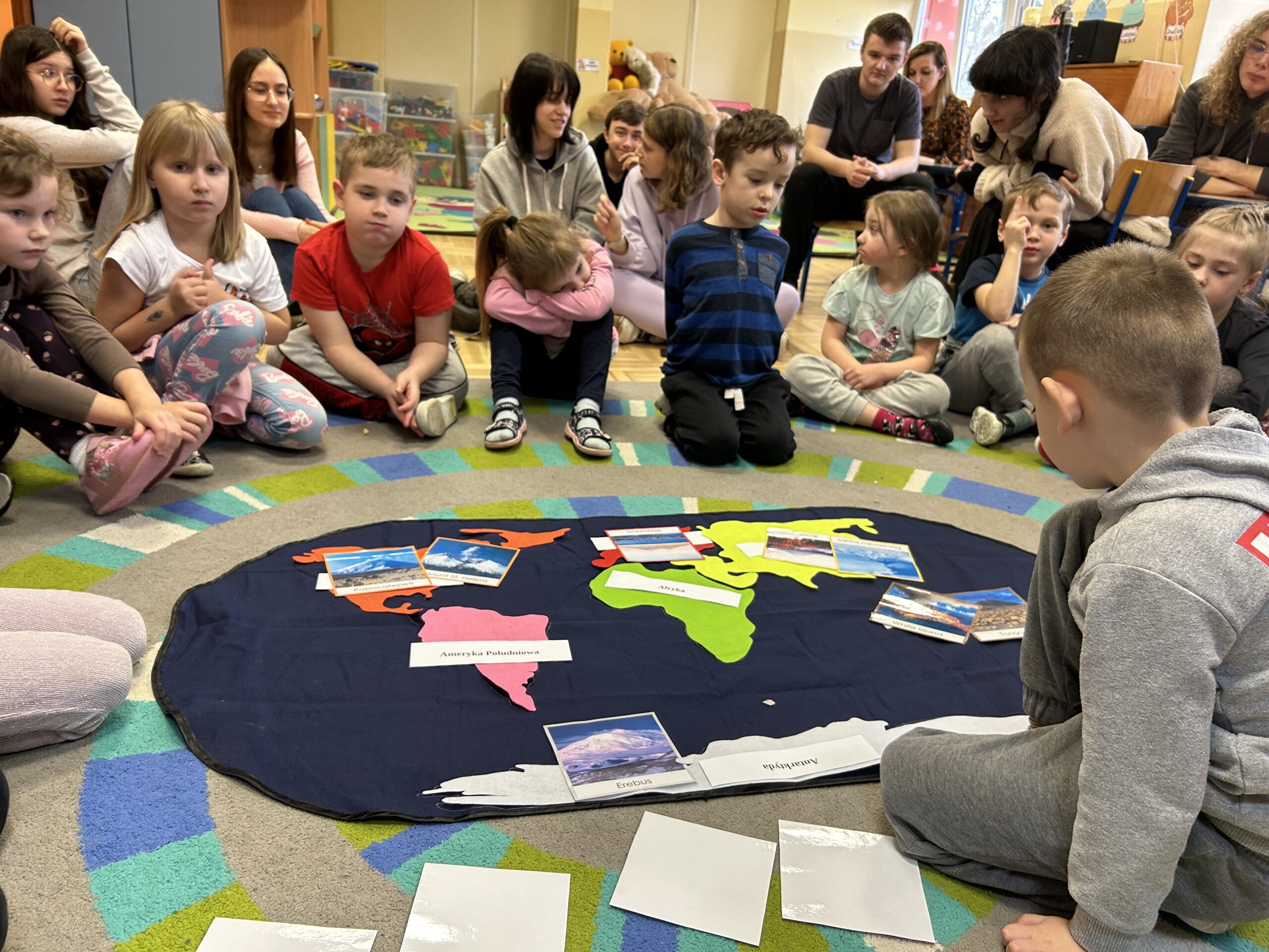 zajęcia Montessori z licealistami